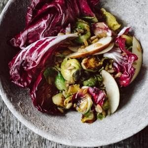 Rosenkohl-Radicchio-Salat